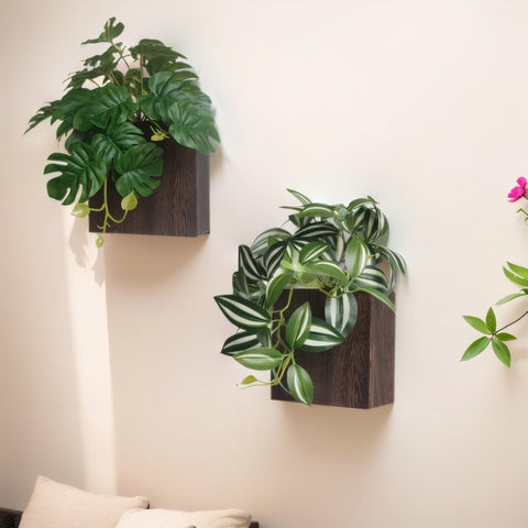 WOYOO wood wall planter with artificial plants enhances indoor living room decor