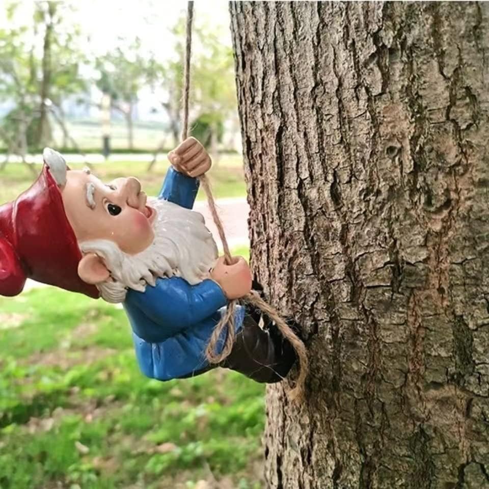 WPJFMXZ door sculpture with keyhole hanger installs easily on trees or posts.