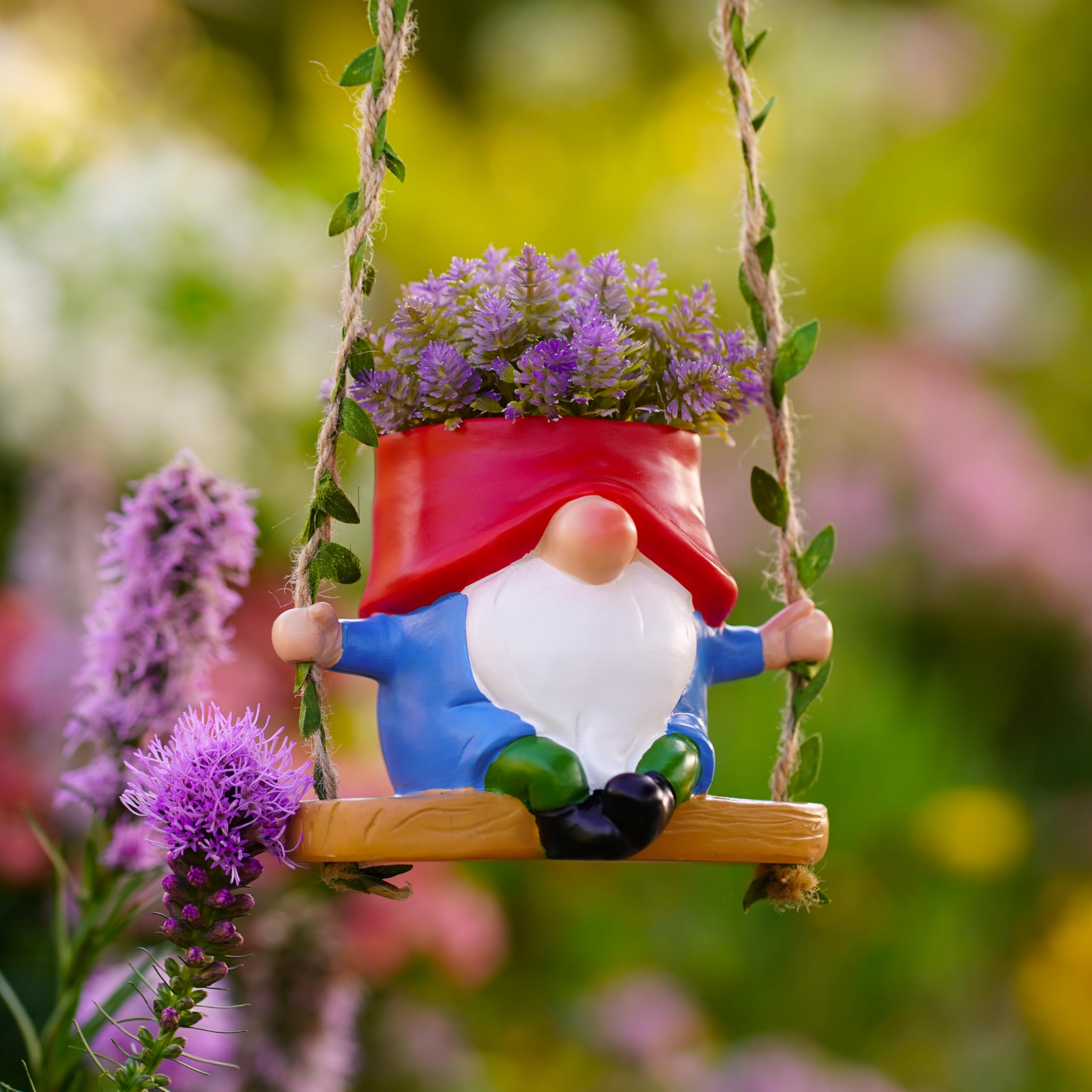 WSHMZYHOME resin gnome detail showing durable construction
