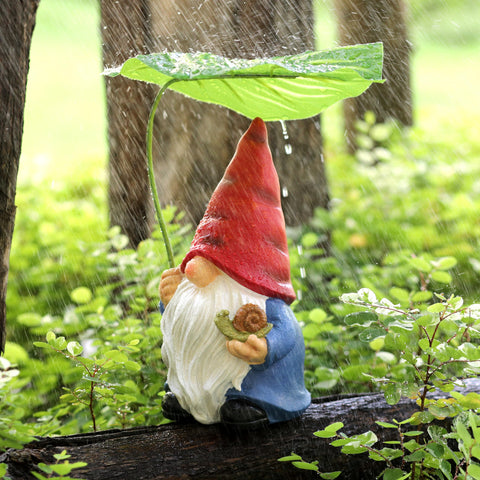 WSHMZYHOME gnome beard detailed close-up highlighting textured resin.
