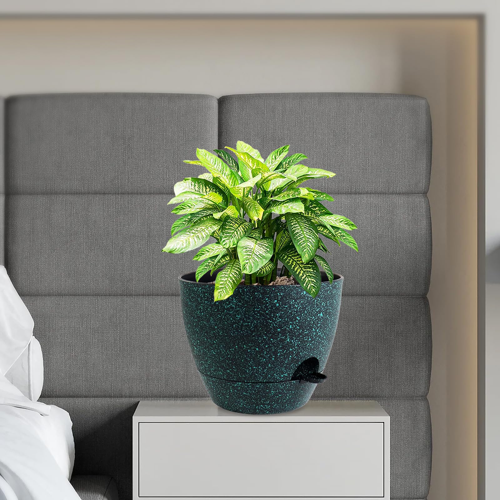 WSMKSZ black with green speckles planter for modern decor