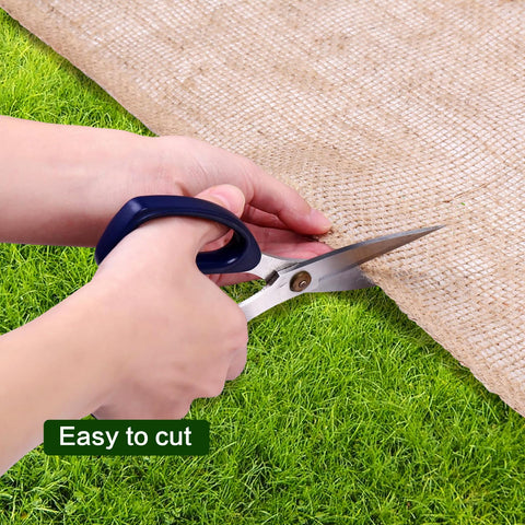 Wukfuiui burlap roll acts as weed barrier and moisture management.