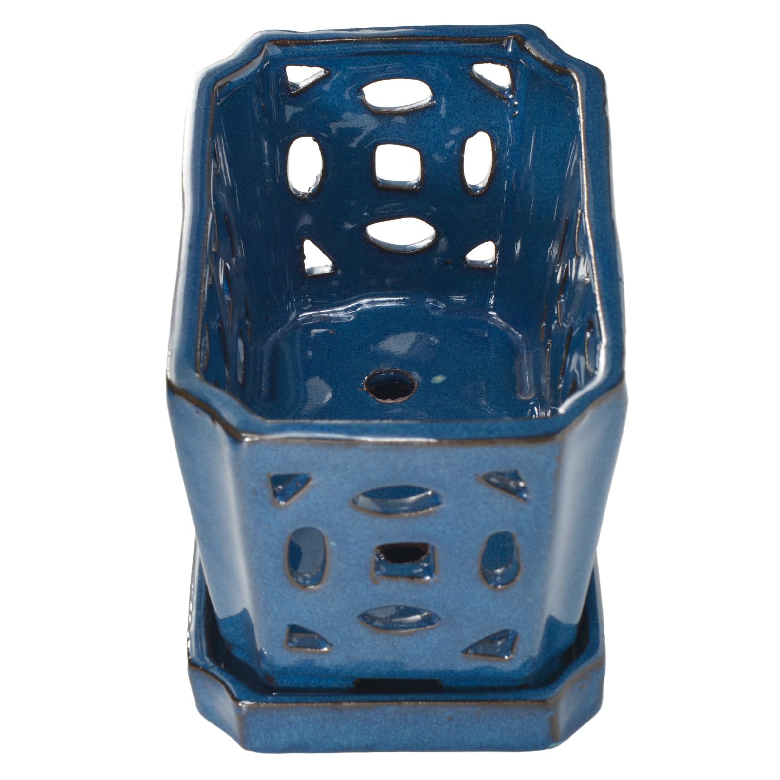 W&W orchid pot blue saucer highlights runoff collection and surface protection.