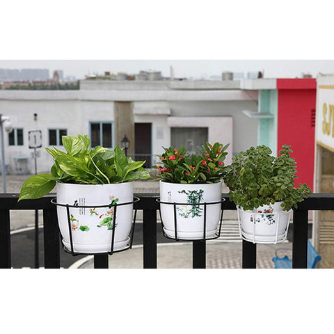 WWahuayuan patio garden plant shelf with anti-rust coating and easy hanging.