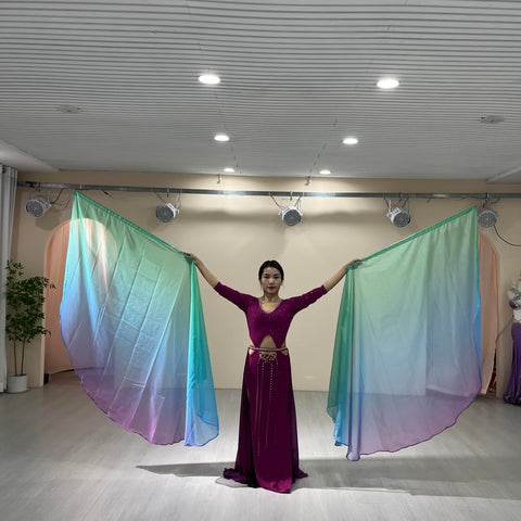 W WINTMING two-flag set enables balanced choreography and easy handling