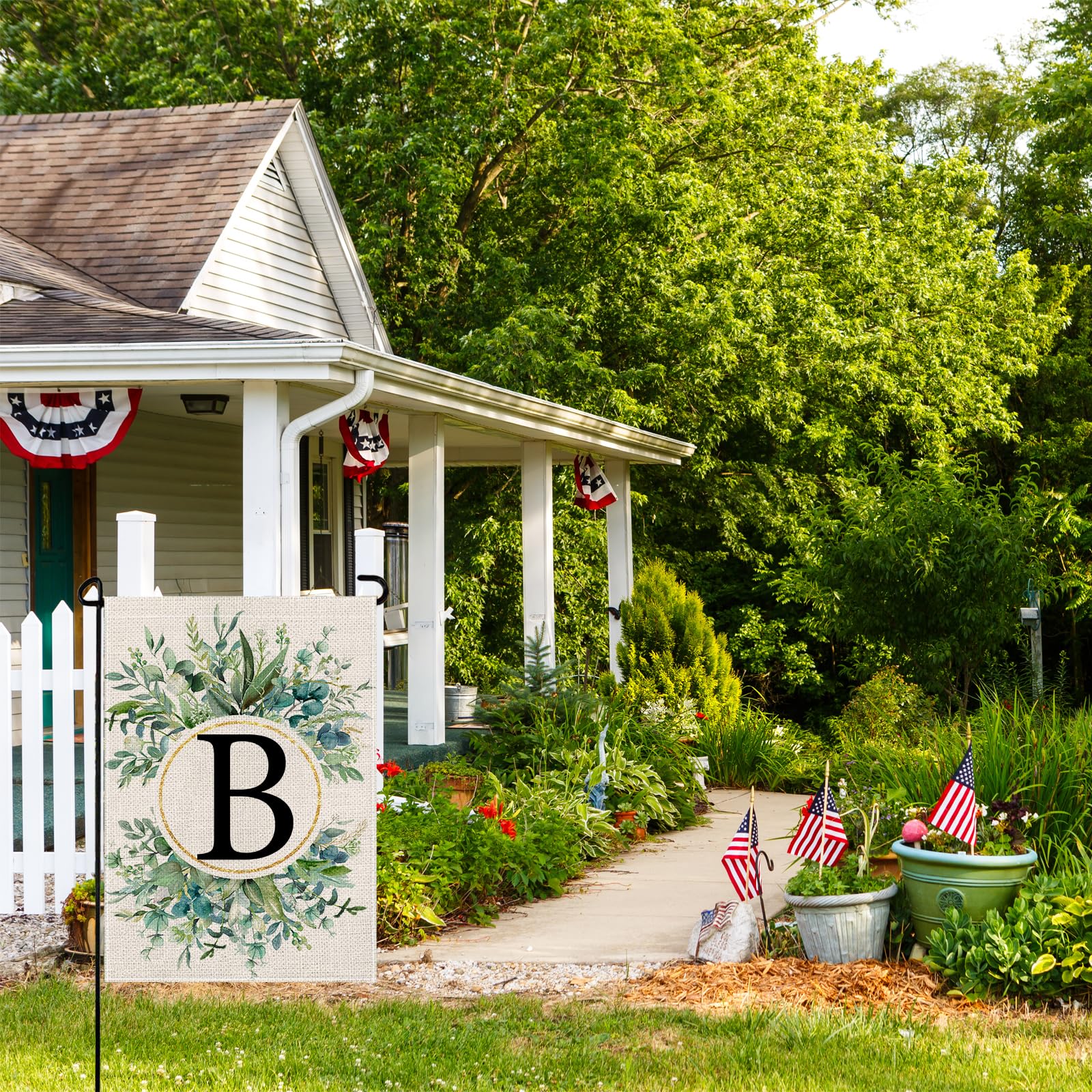 Wyooxoo double-sided B floral flag, bright porch or yard decor