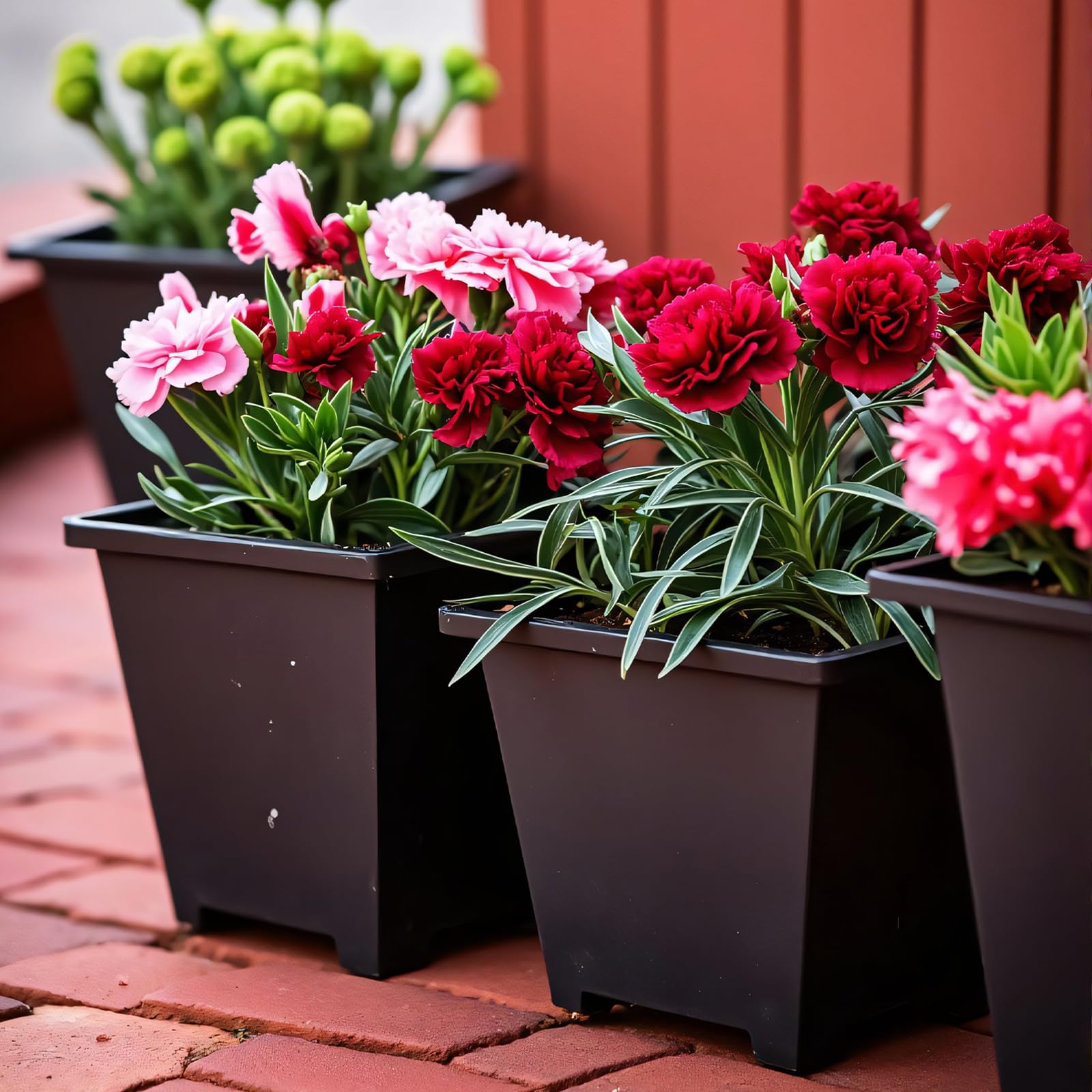 XCRUI stackable pots help organize trays and maximize balcony space.