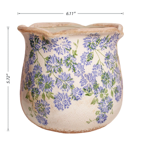 Xiaan Jiaju indoor ceramic pot makes a thoughtful plant-lover gift.