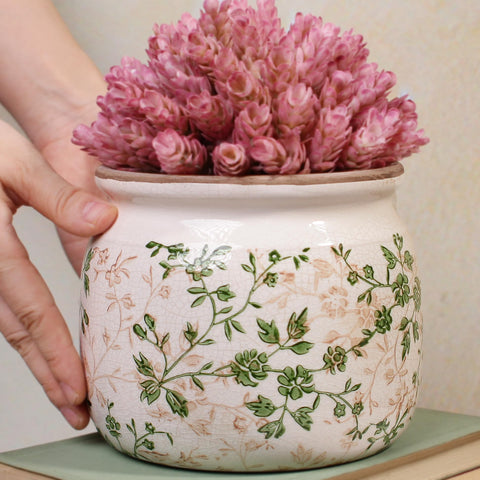 Xiaan Jiaju vintage shabby chic detailing adds rustic charm to decor.