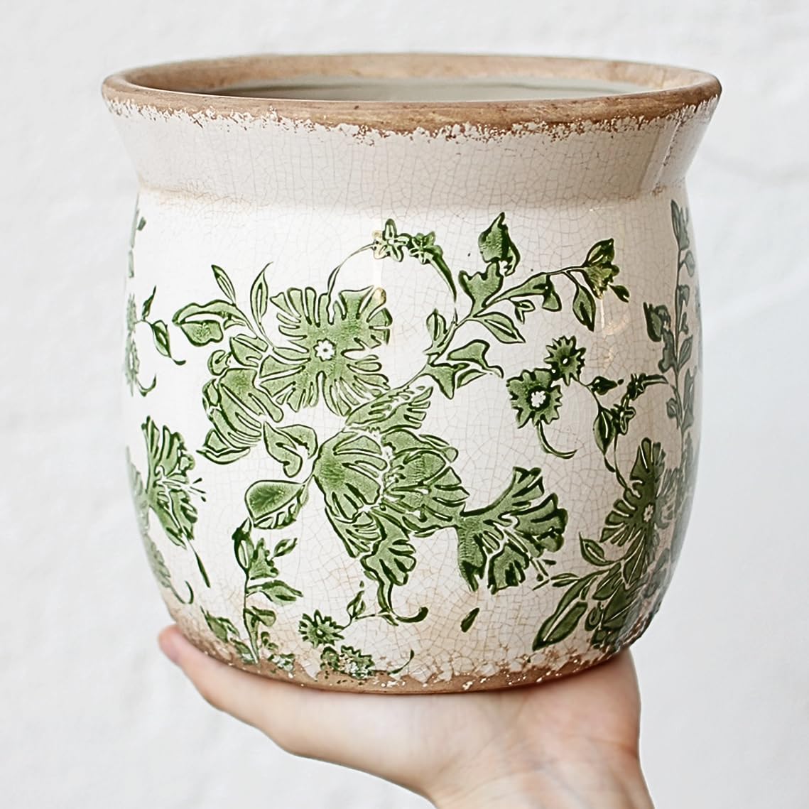 Xiaan Jiaju ceramic planter sits stylishly on windowsills or shelves