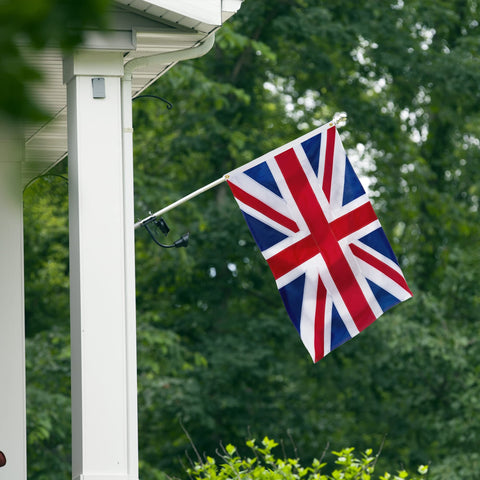 XIFAN versatile Union Jack flag suitable for wall display or flagpole occasions.