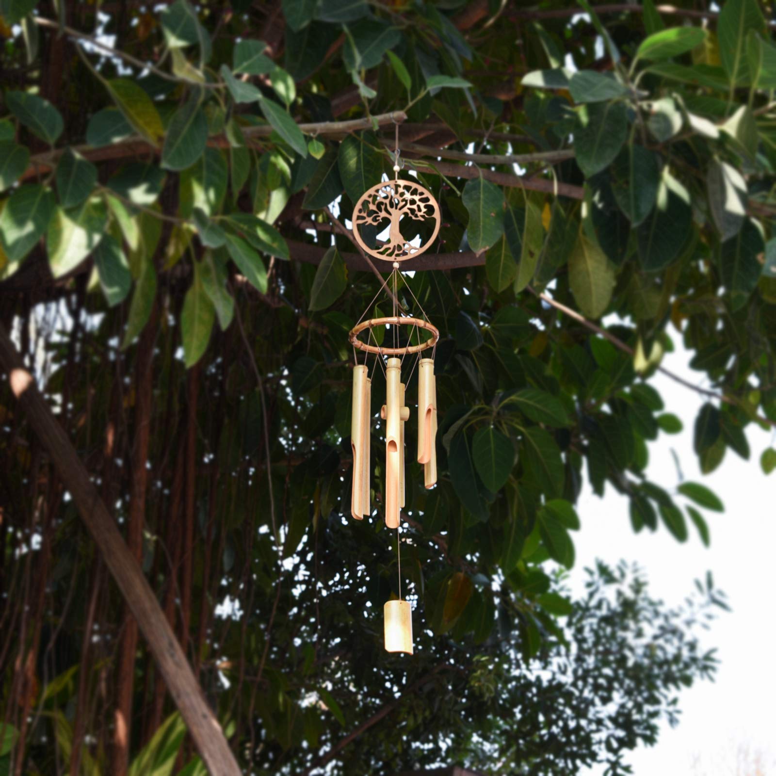 XINRUI Tree of Life wind chime enhances balcony with gentle melodies