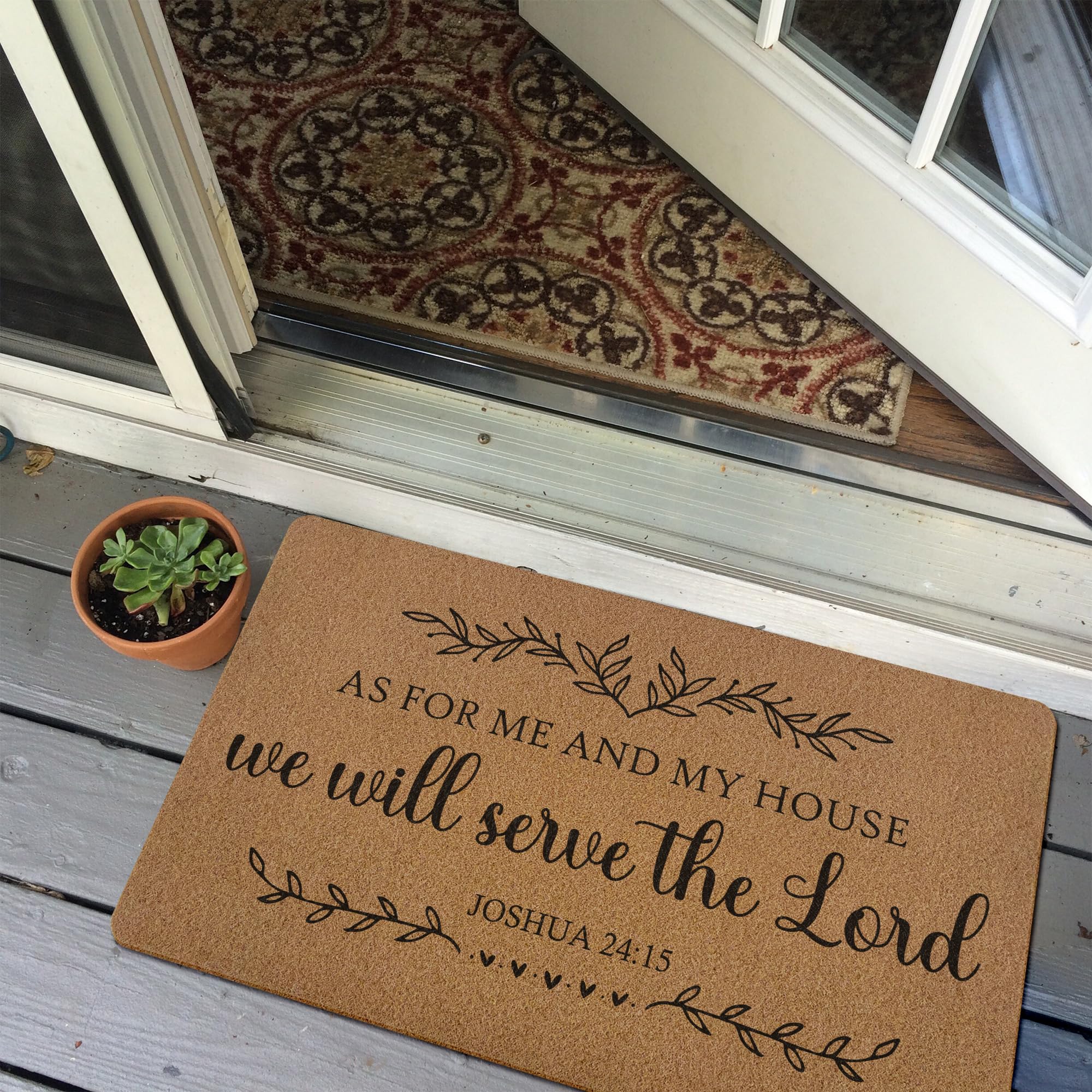 XLDLIOO 17x30 inch entry mat fits most exterior doors.