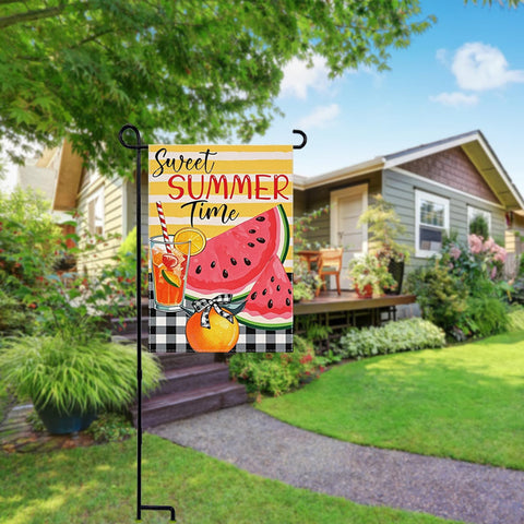 XMRCARRY Buffalo plaid garden flag enhances porch charm year round.