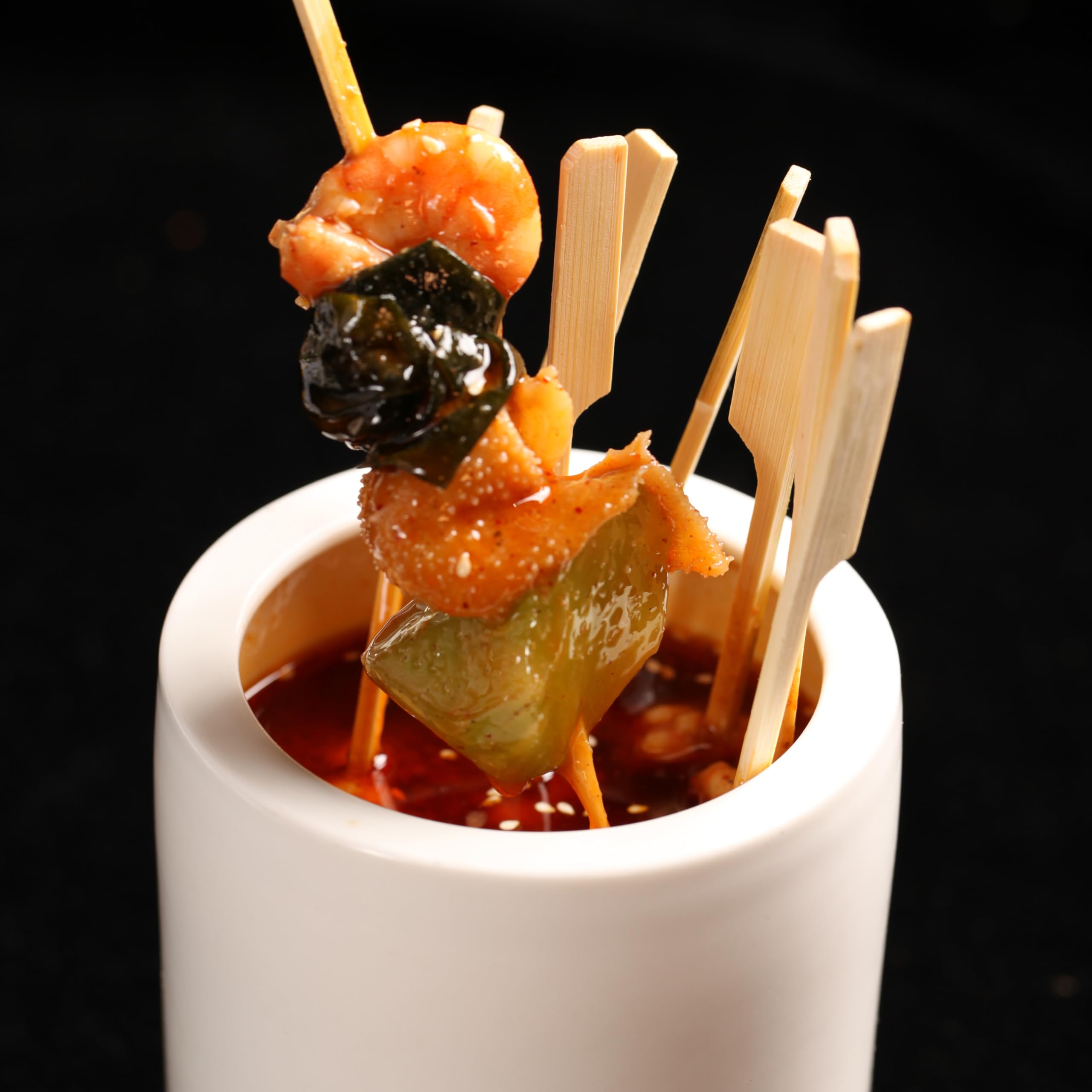 XMZY bamboo skewers for fruit, cheese, and tapas, great for finger foods.