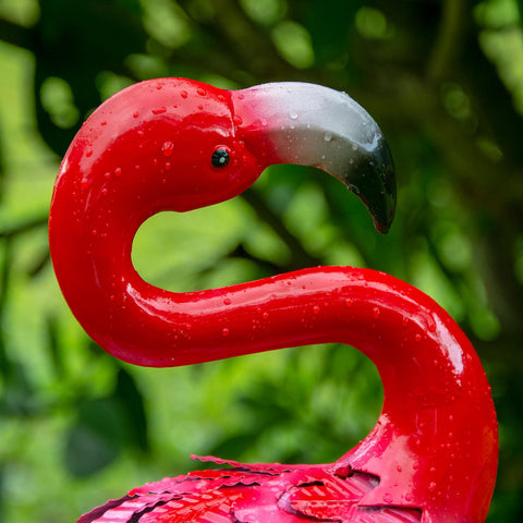 XONOR flamingo yard decor set pink provides two stylish landscape accents