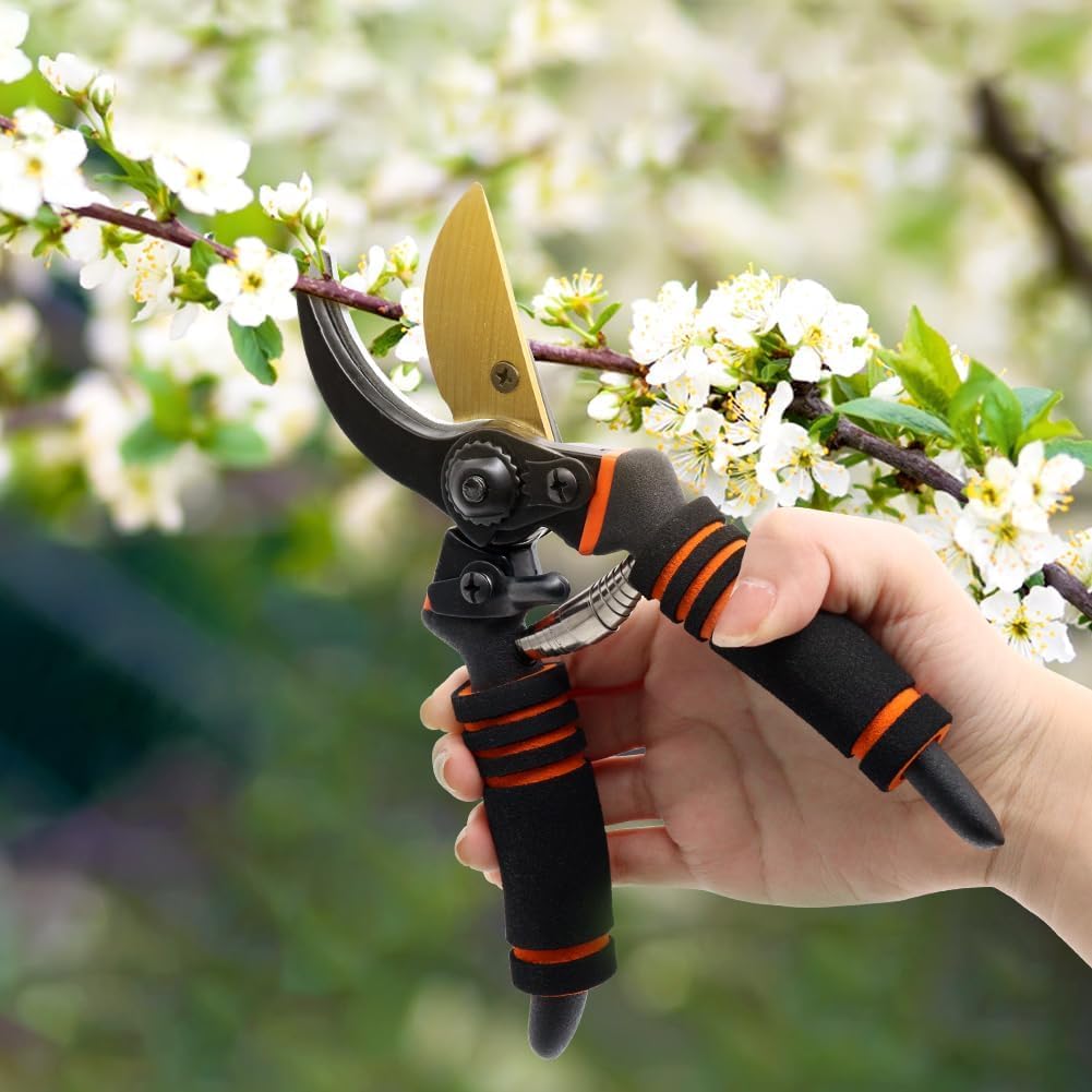 XSBAIHUO pruning blade closeup showing sharp stainless edge
