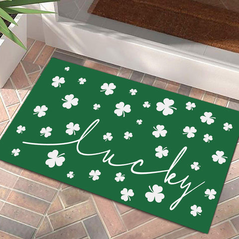 Xumuyin lucky shamrocks doormat with non-slip backing for safe entryways.