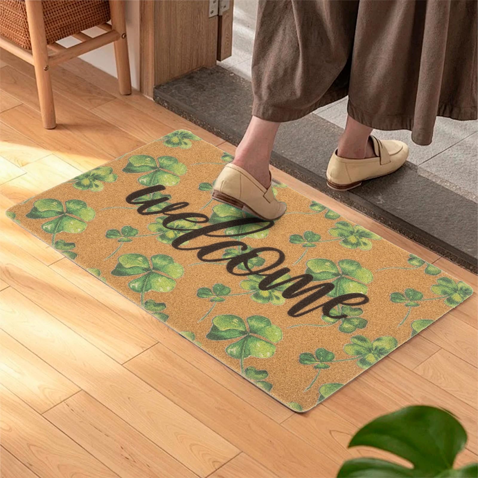 Xuoz low-profile 0.25 inch mat fits under most doors