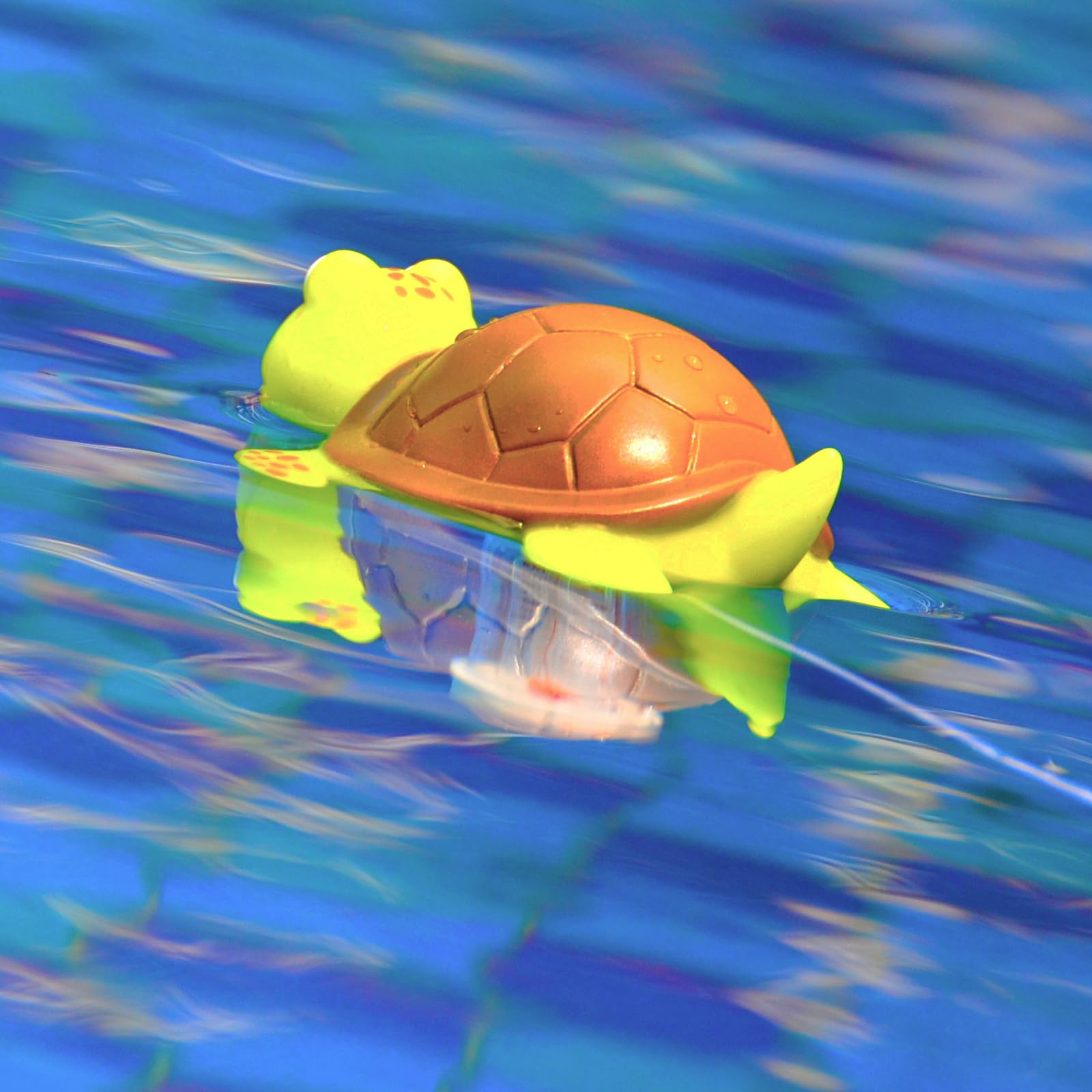 XY-WQ closeup of turtle thermometer showing clear markings
