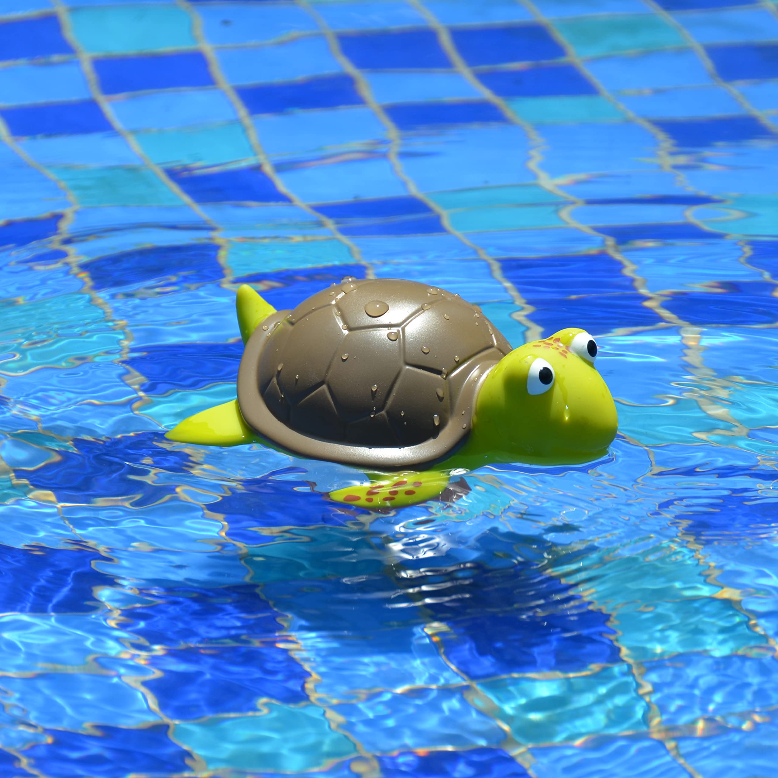 XY-WQ Turtle chlorine floater turtle-top detail adds poolside charm