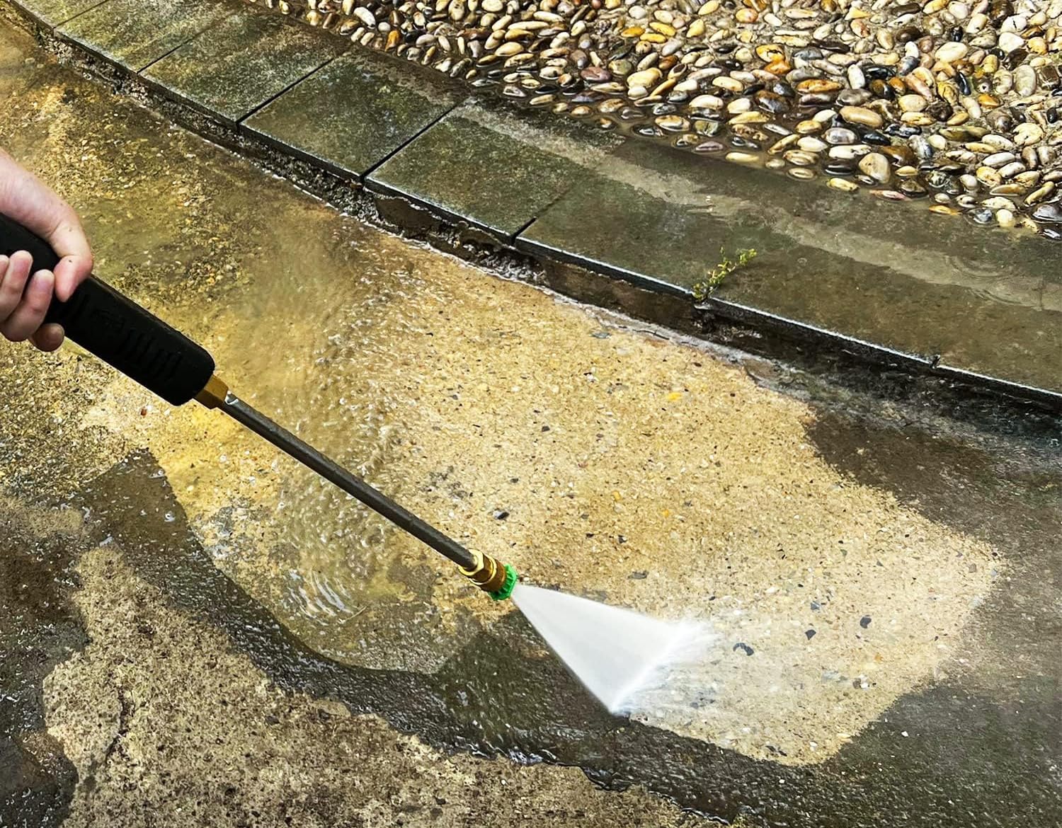 YAMATIC foam cannon compatibility enables thick foam for car washing.