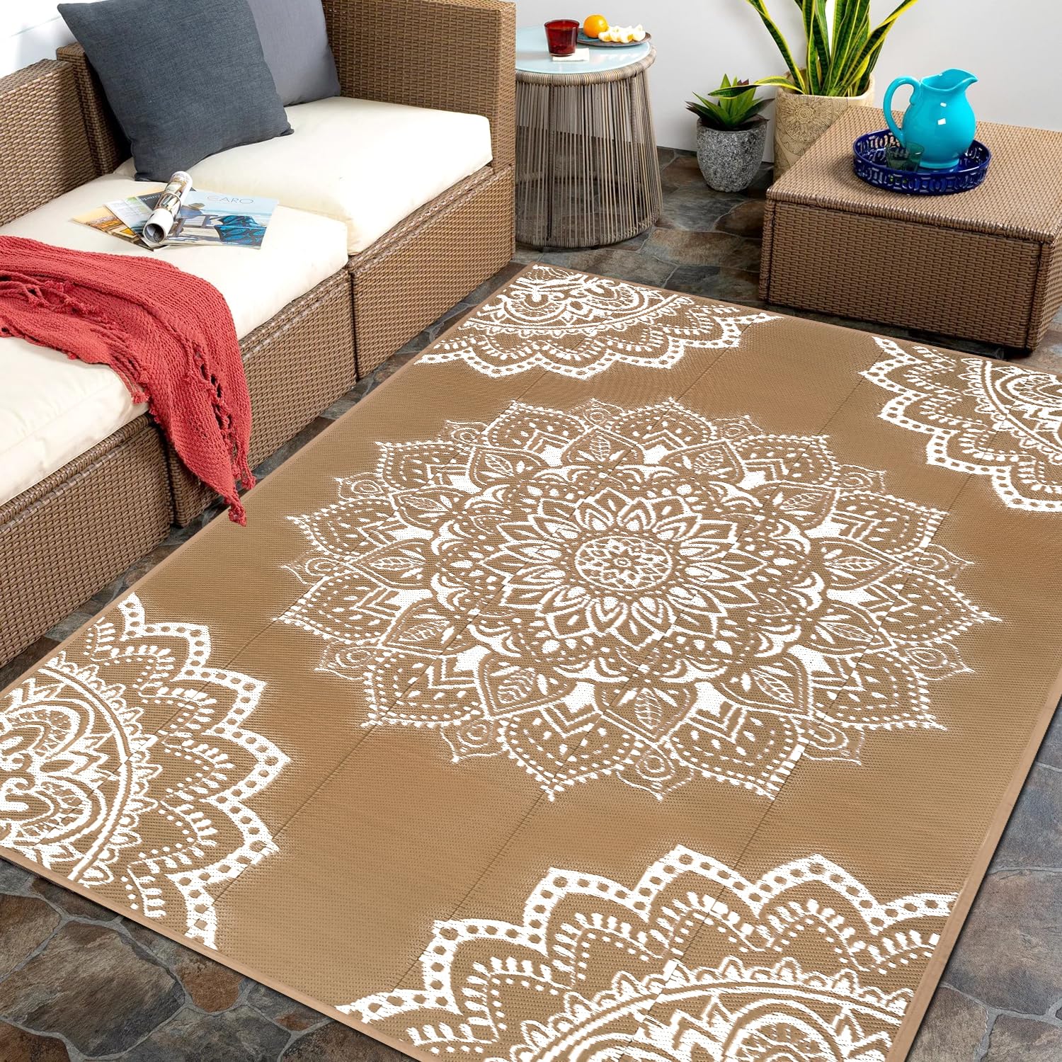 Yamaziot waterproof outdoor rug 5x8 front view, ideal for patios and quick cleanup.