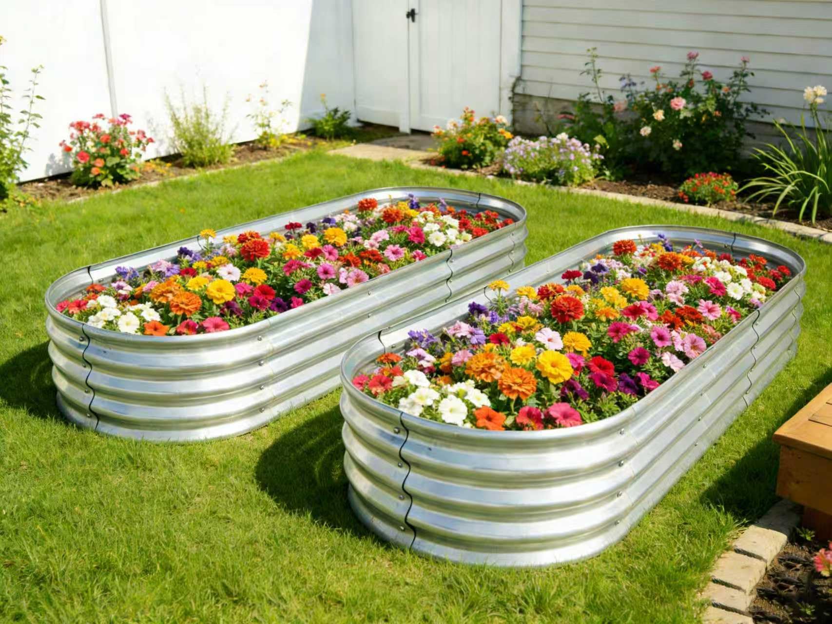 Yararday top-down view shows wave-structured galvanized panels for drainage and durability.