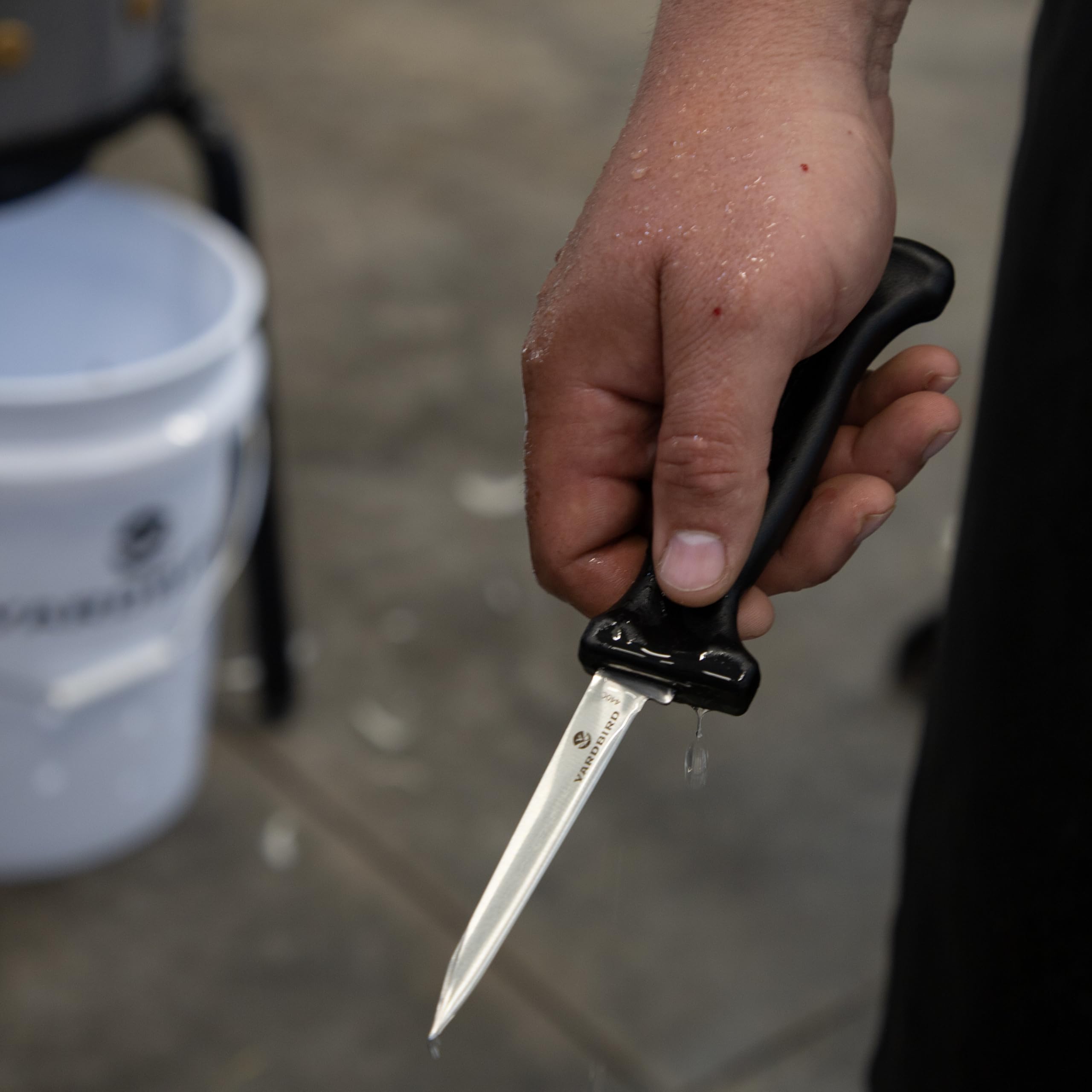 Yardbird knife supports all processing stages from prep to portioning.