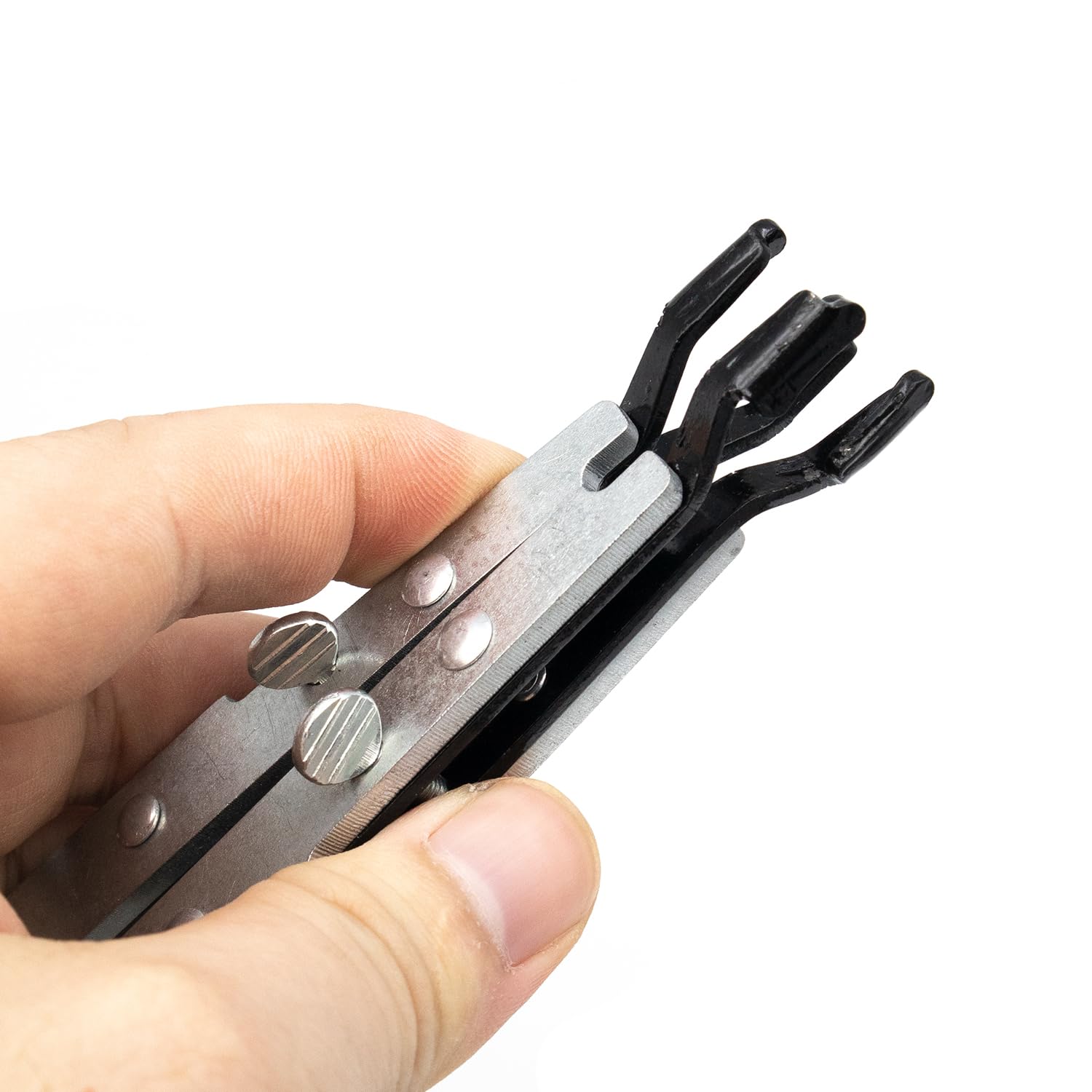 YBW 19063 compatible with additional small engines beyond Briggs and Stratton