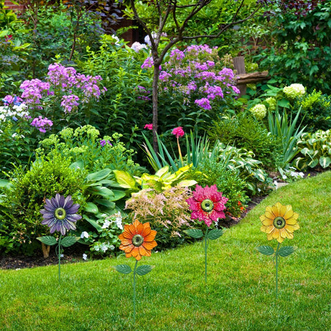 YEAHOME wind-catching petals create subtle kinetic art in your yard.