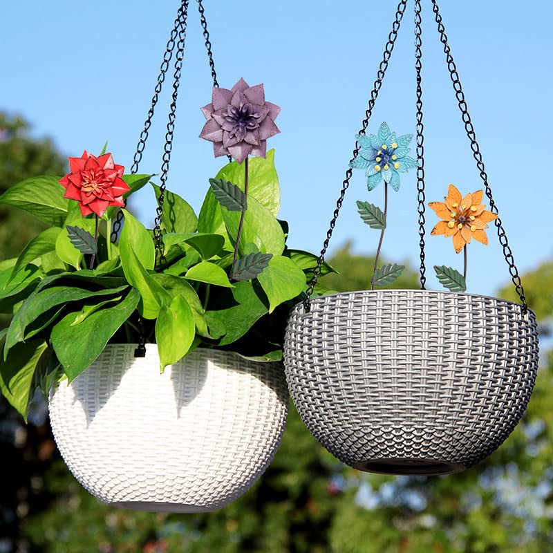 YEAHOME outdoor metal flower stake daisy adorns a fence line
