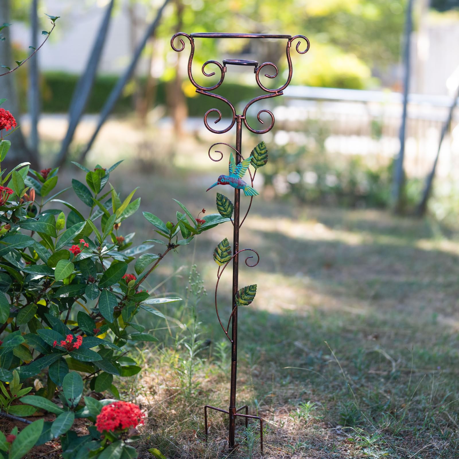 YELENEW easy-install stand simplifies quick garden setup.