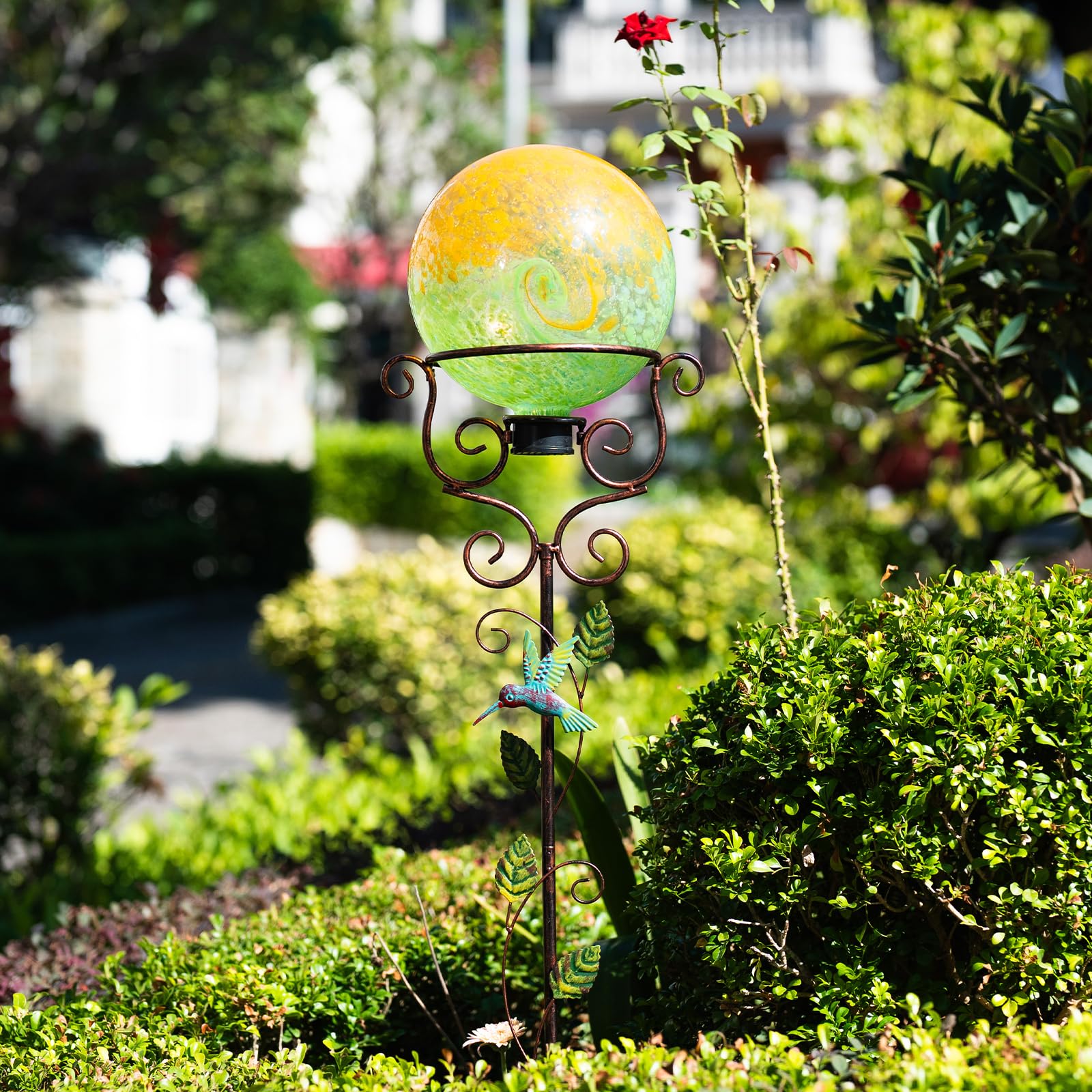 YELENEW gazing-ball-stand supports 10-12 inch globes outdoors.