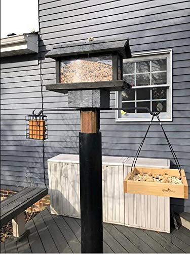 YELOKIE installation holes demonstrate stable mounting on decks or walls.
