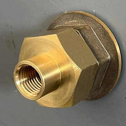 YELUN adapter highlighting corrosion resistance for long-lasting outdoor use