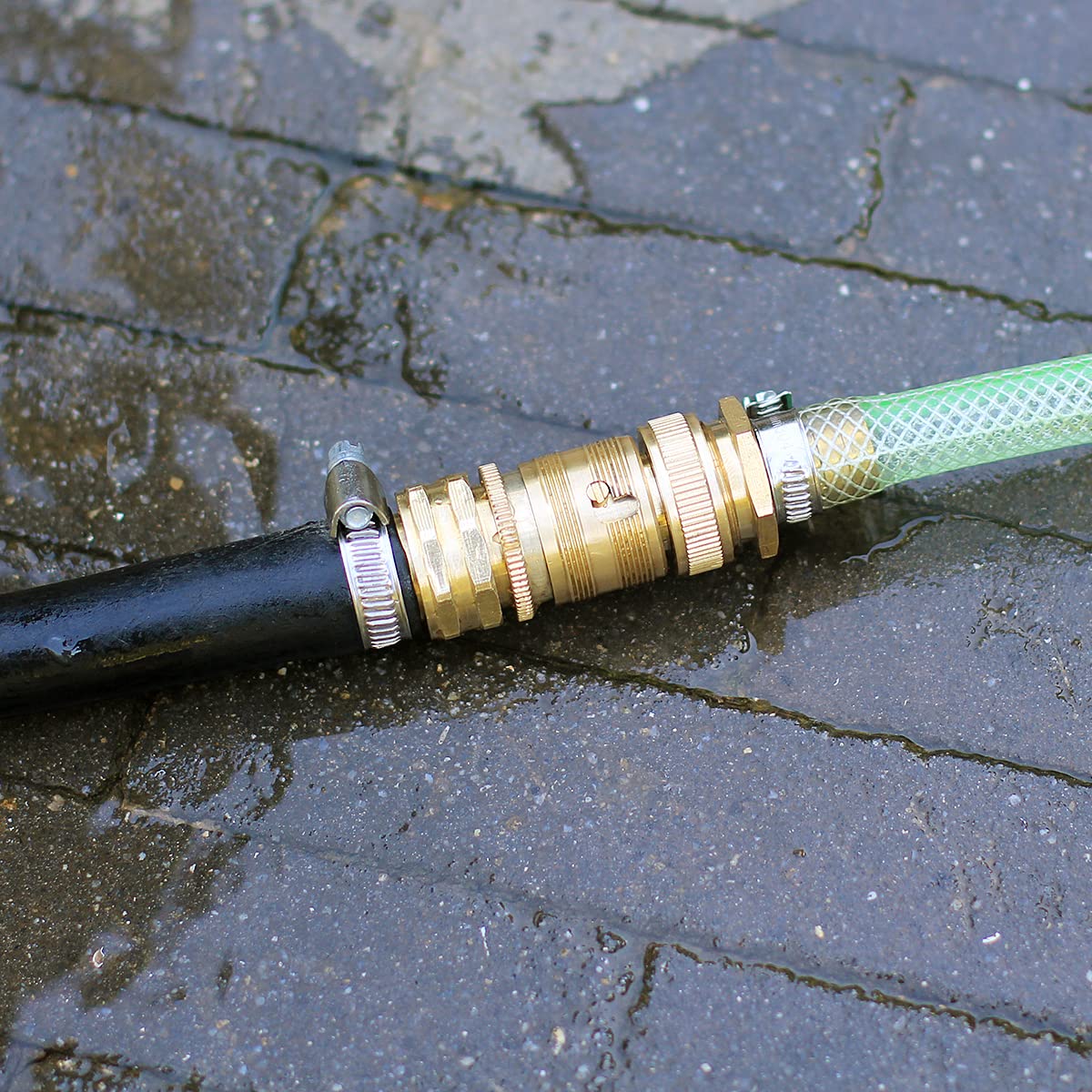 YELUN double-lock design protects the steel ball for longer life.