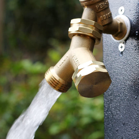 YELUN brass end cap is rustproof and durable for long-lasting outdoor watering.