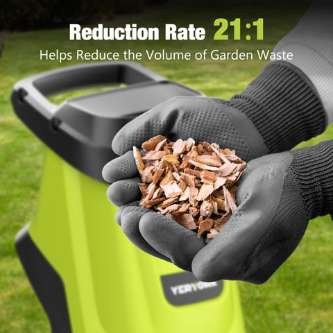 Yeryork wood chipper SK5 dual-edge blades provide durable, sharp cutting.