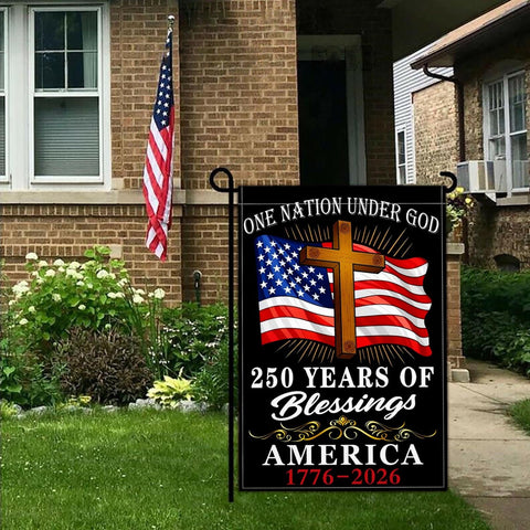 Yesuavt patriotic garden flag yard decor in garden setting