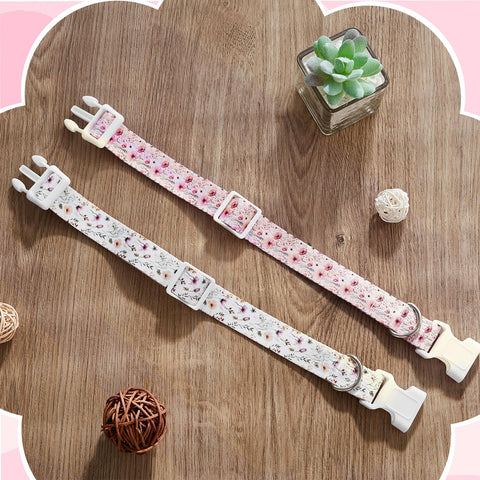 Yeyeplum two collars pack ready to outfit two animals.