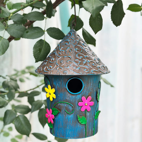 Yhthoha easy-hang metal birdhouse with loop for quick, safe mounting
