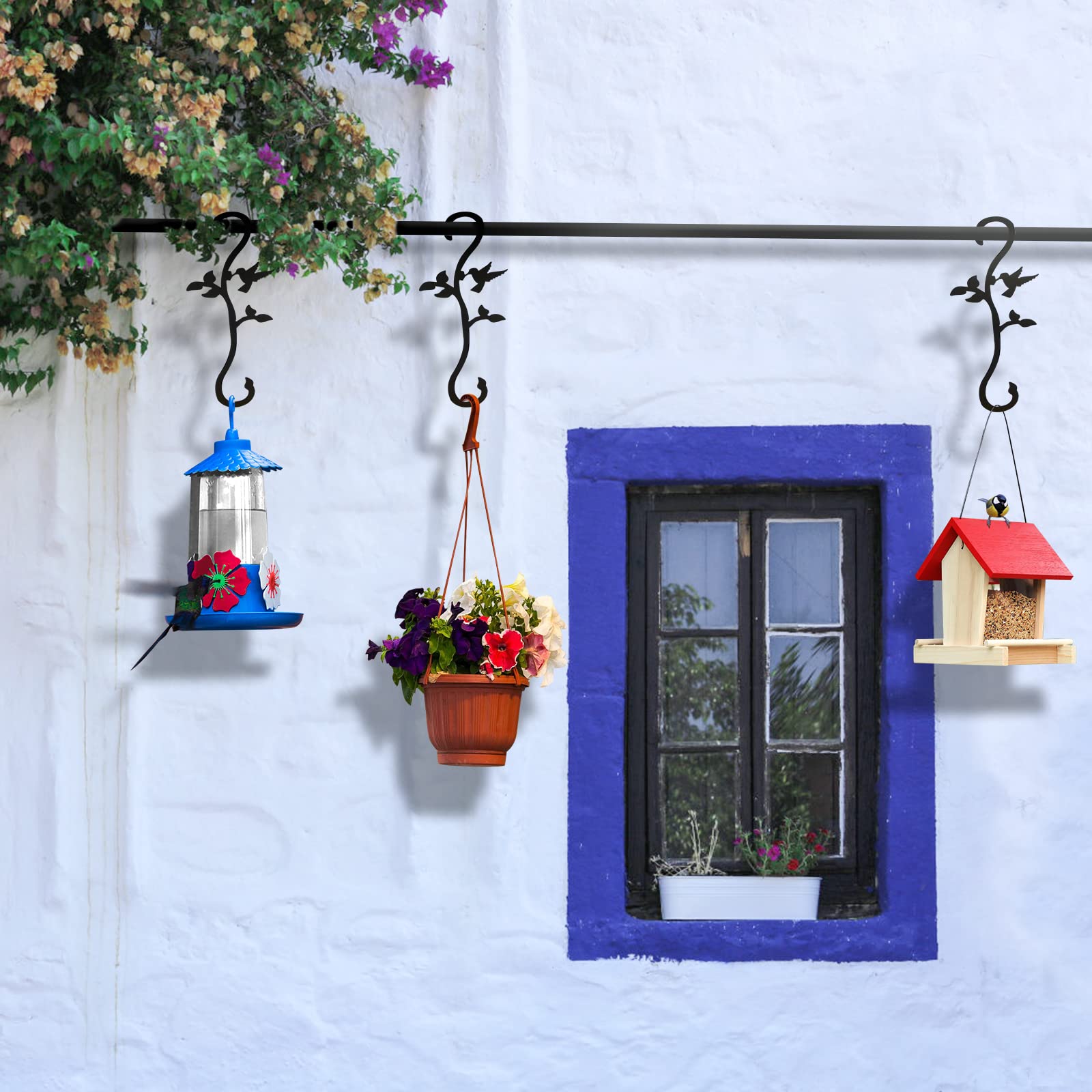 YILONGDA 2-pack outdoor hooks simplify hanging garden accents and holiday decorations.