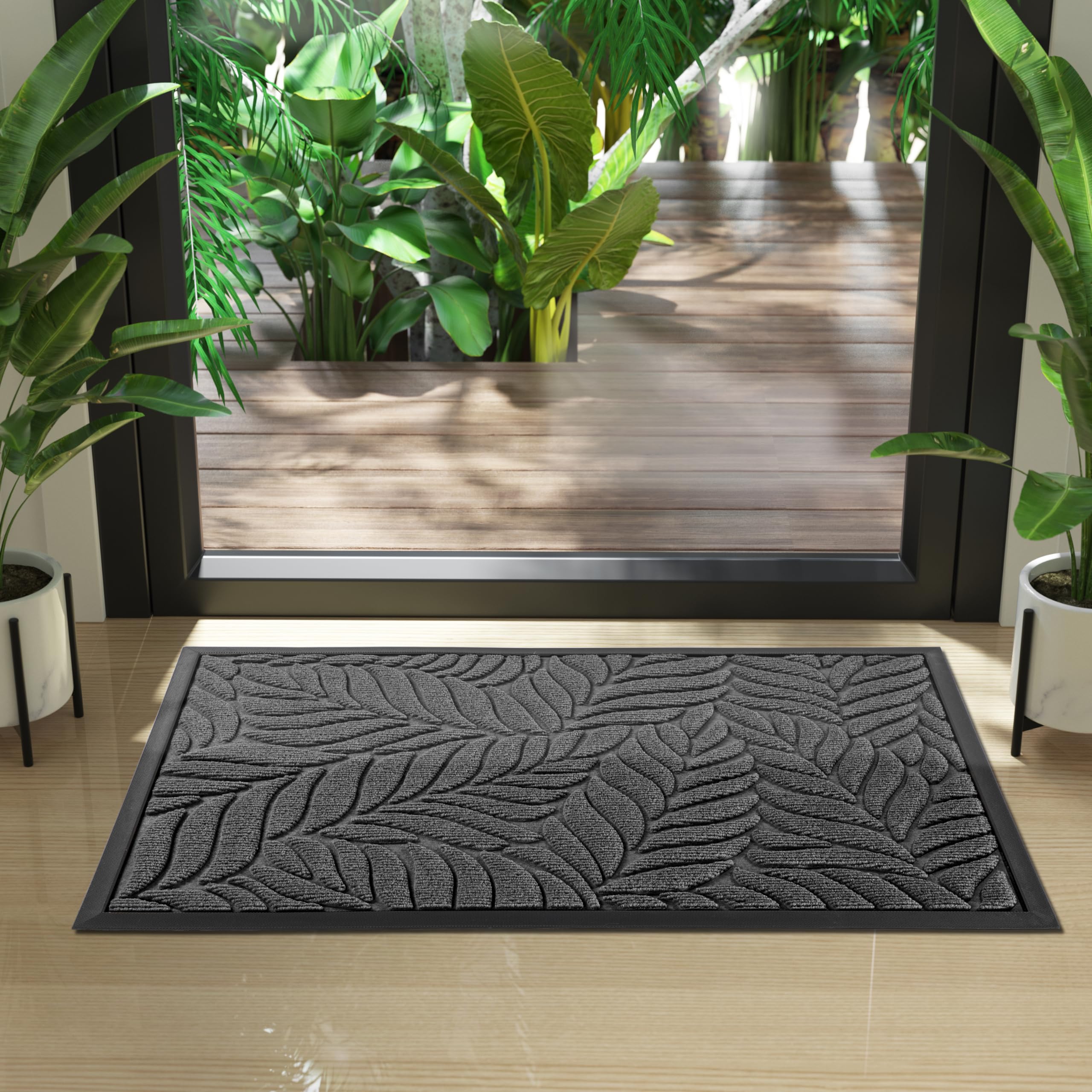 Yimobra all-weather mat endures sun, rain, and snow for year-round use.