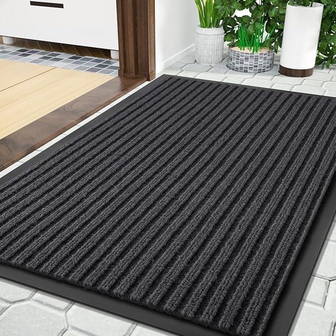 Yimobra front door mat features striped groove, captures dirt at the doorway, keeping floors clean.