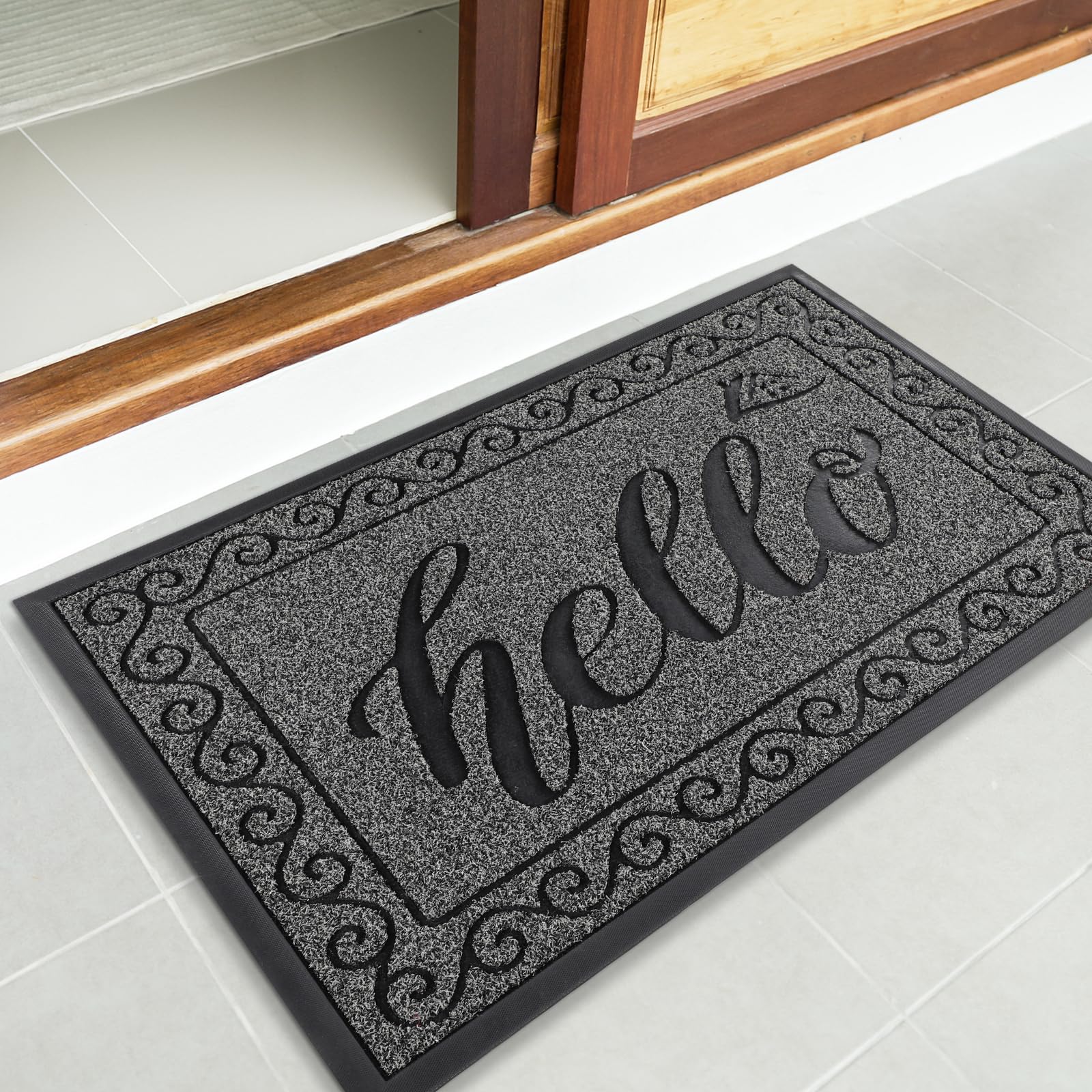 Yimobra outdoor-indoor-use rug protects floors from tracked debris.