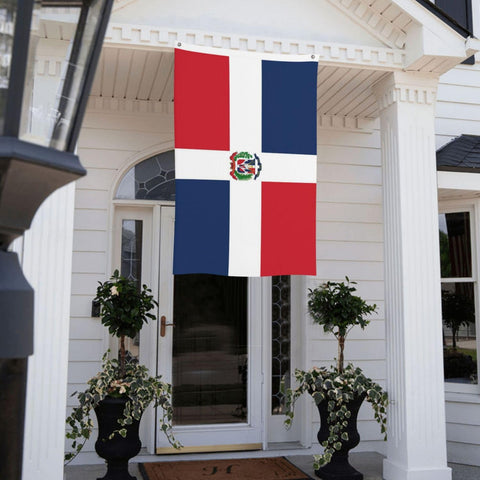 YINGFAN Dominican flag on durable polyester for long-term use indoors or outdoors