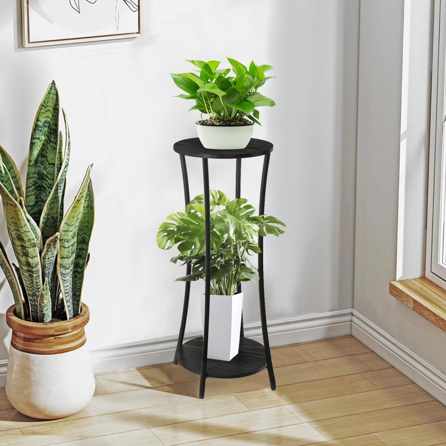 YINMIT round plant stand sturdy iron frame supports heavier pots.