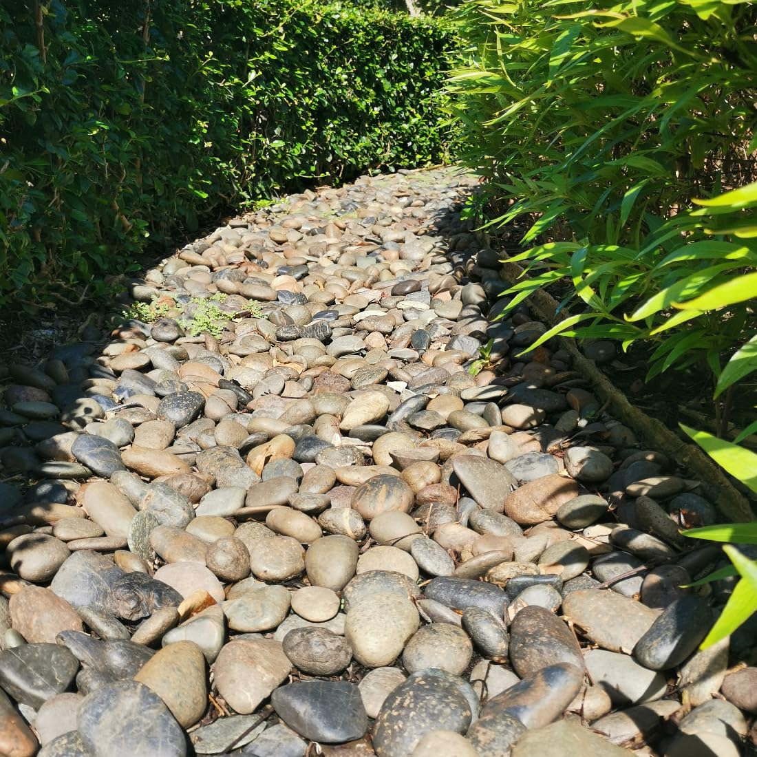 YISZM home decor pebbles for vases and planters