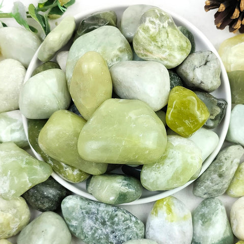 YISZM Jade Pebbles 2-3 inch for planters; colorful moisture retention and elegant decor